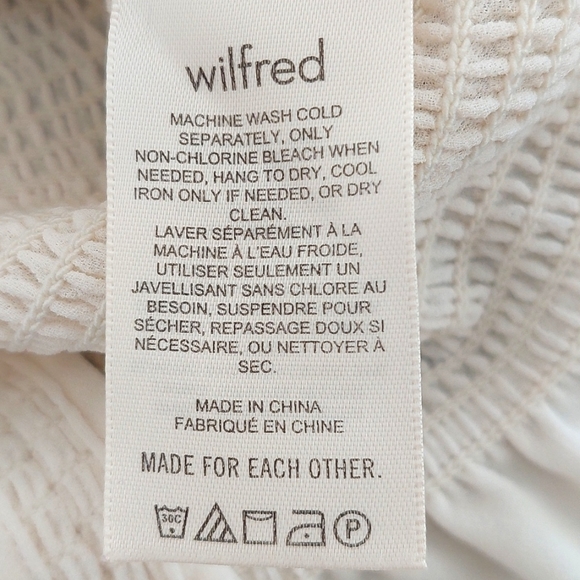 Aritzia Wilfred Smocked Chiffon Blouse - Picture 5 of 5